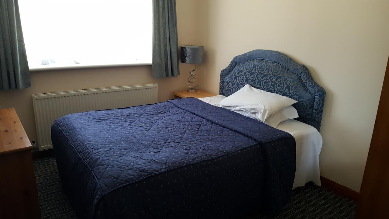 Airport Guest House Slough Exteriér fotografie